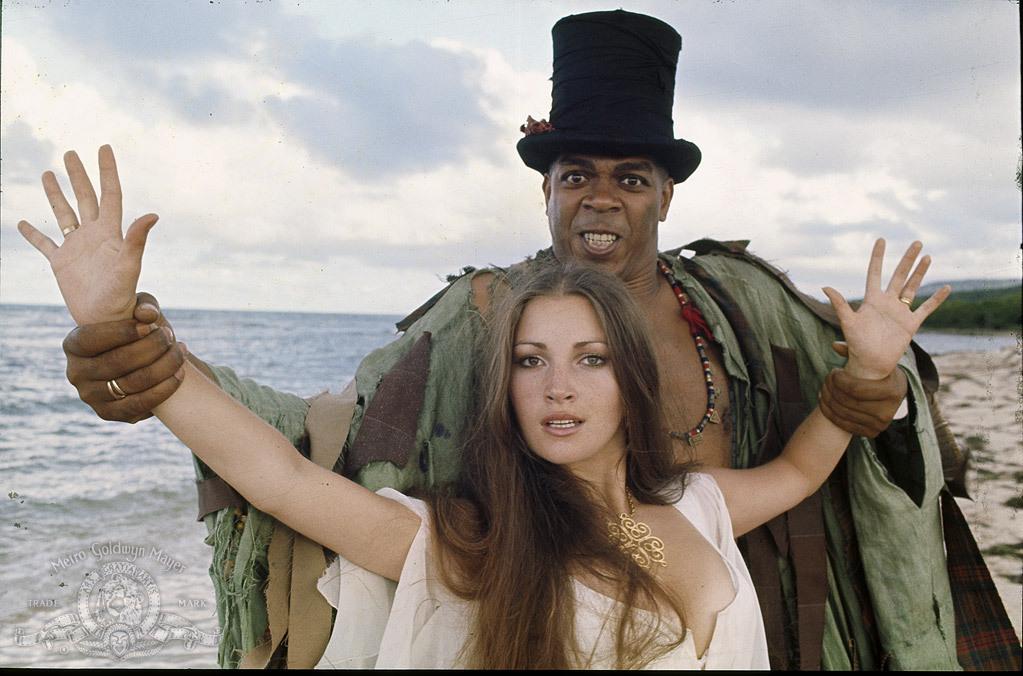 jane-seymour-and-geoffrey-holder-in-live-and-let-die